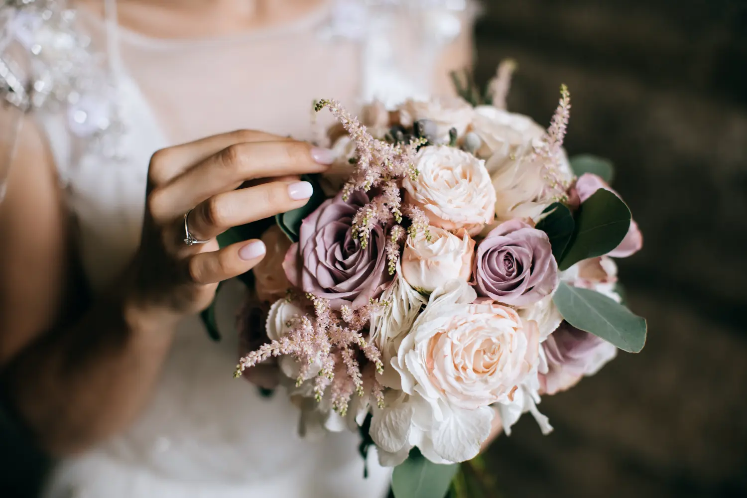Tischdekoration für die Hochzeit